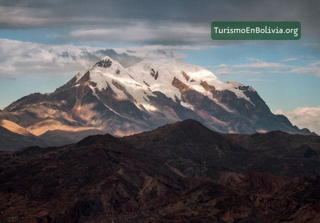 illimani altura